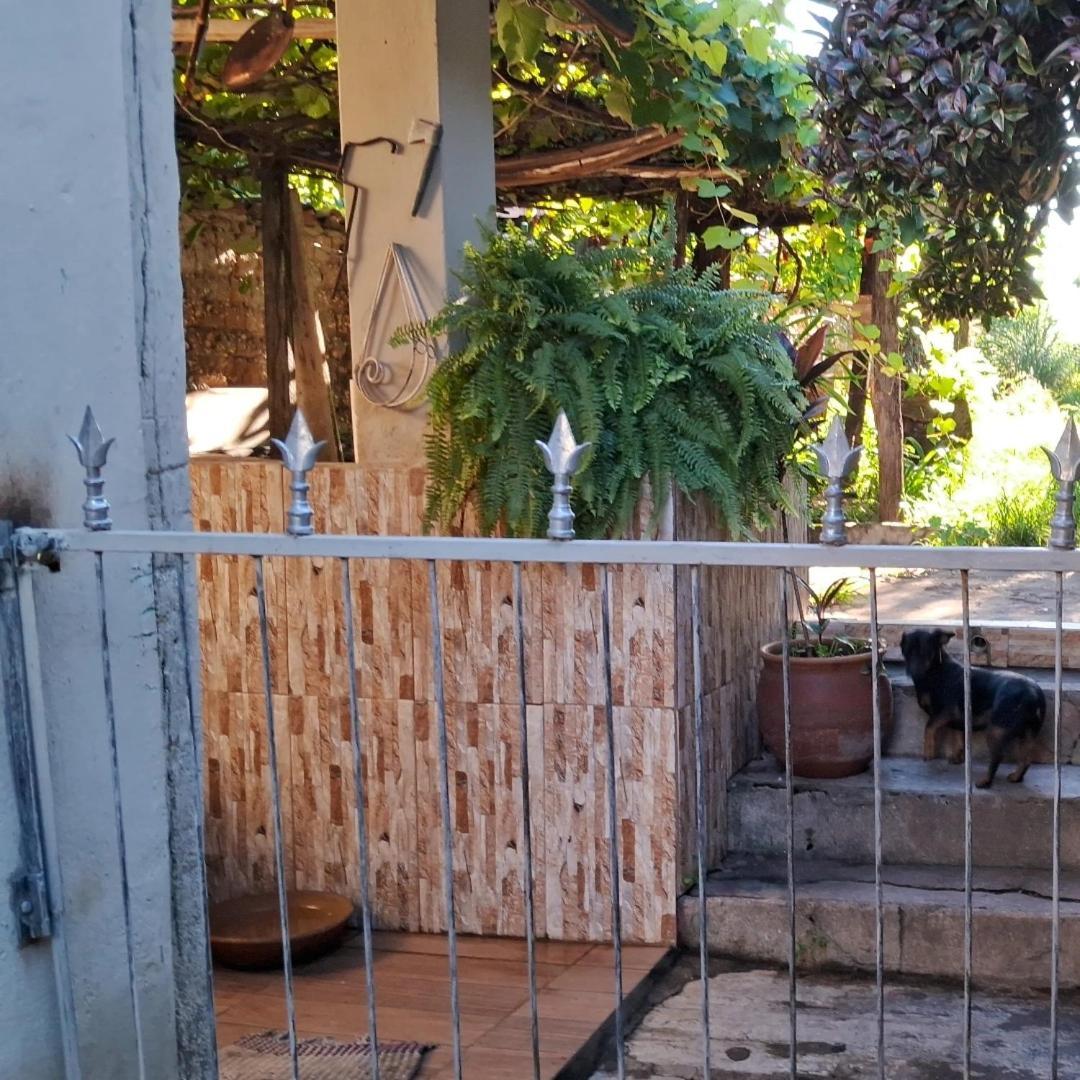 Casa Por Temporada Villa Goiás Exteriör bild